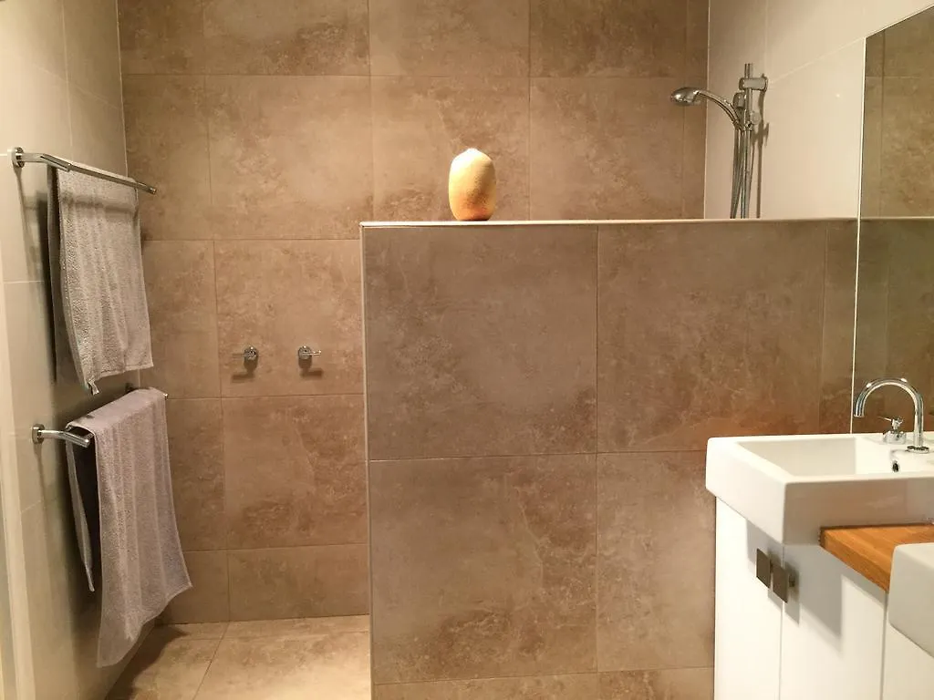 Πανσιόν Lilly'S Pad Guesthouse Eumundi Αυστραλία