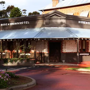 Rose & Crown 3*, Perth Australia