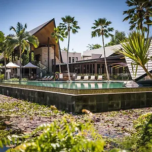 Niramaya And 5*, Port Douglas Australia