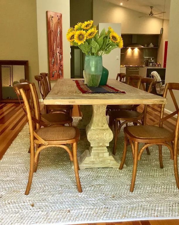 Lilly'S Pad Guesthouse Eumundi